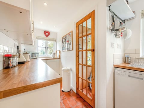 Kitchen | Trewellwell Cottage, Solva