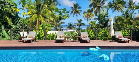 Outdoor pool, sun loungers