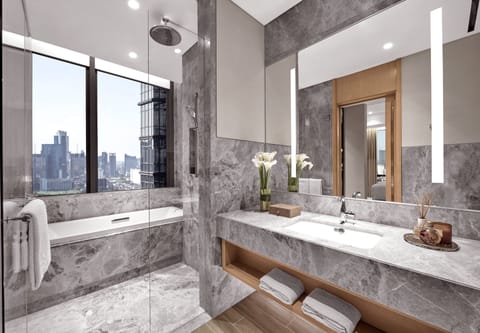Three-bedroom Executive | Bathroom | Designer toiletries, hair dryer, bathrobes, slippers