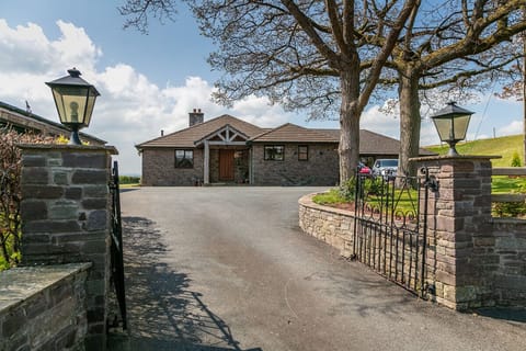 Beacons View B&B | Brecon | VacationRenter