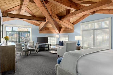 Corner Room 1 King, with Sofa Bed, Harbor View | Premium bedding, down comforters, in-room safe, desk