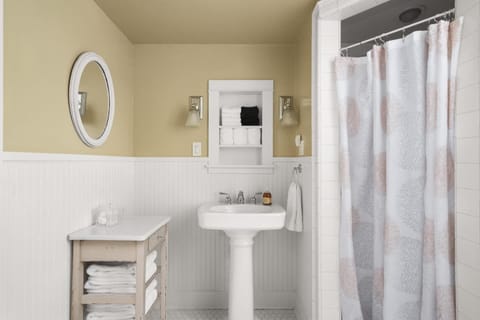 Spacious bathroom & shower with Public Goods amenities