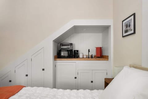 Coffee Bar & Kitchenette, with minifridge in cabinet underneath