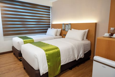 Deluxe Twin Room, 2 Twin Beds | In-room safe, free WiFi, bed sheets