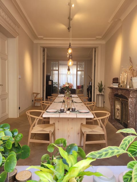 Daily buffet breakfast (EUR 25 per person)