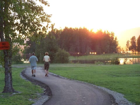 Walking trail through the Parks.