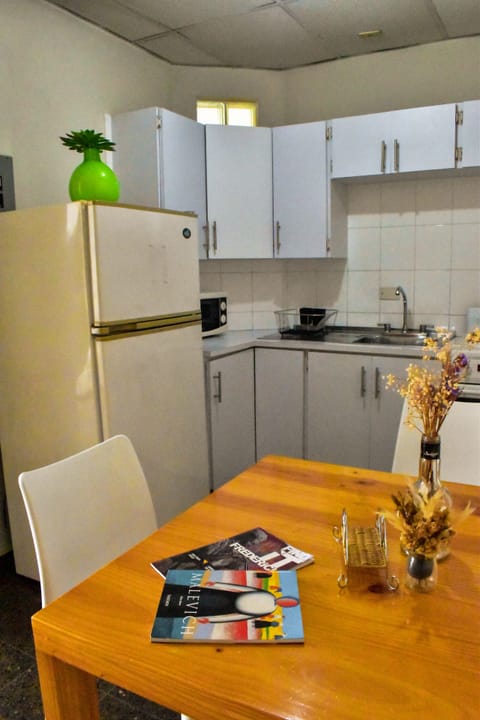 Standard Apartment Double Room 1 Queen Bed | Private kitchen | Coffee/tea maker, kitchen islands