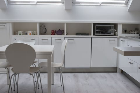 Buzzards Reach Kitchen