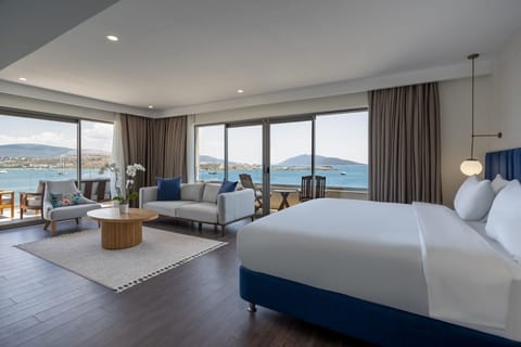 Grand Deluxe with Sea View | View from room