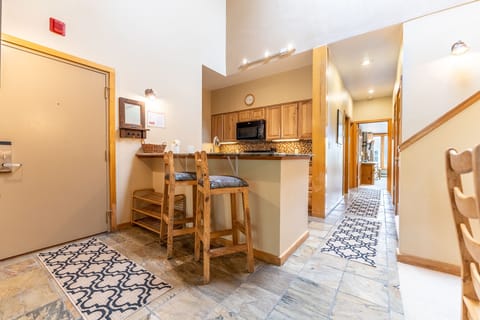 Breakfast bar with seating for two.