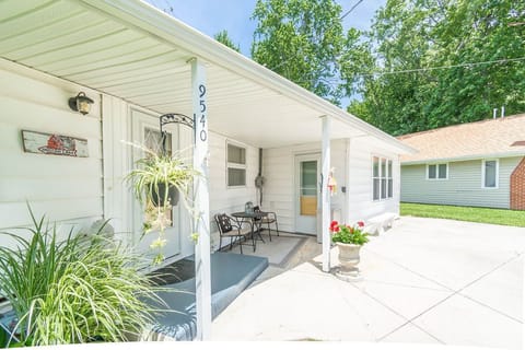 Side Porch Area
A Little Shade is Nice