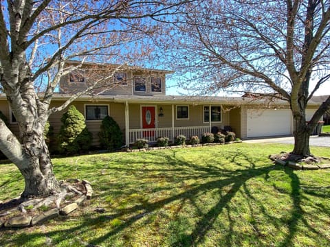 SHORE THING: Your home away from home on Beaver Lake.