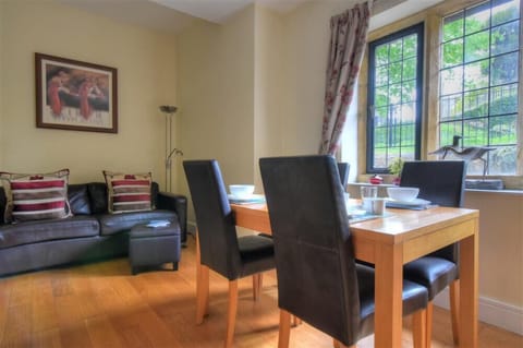 Cottage | Living room | DVD player