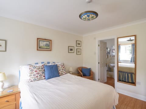 Cottage | 4 bedrooms, individually decorated, individually furnished, free WiFi