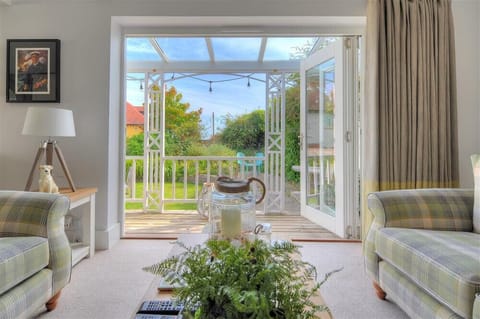 Cottage | Living room