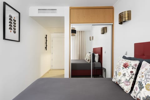 Double Room | Minibar, free WiFi, bed sheets