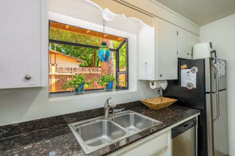 dishwasher, dish soap, paper towel basic cleaning supplies provided