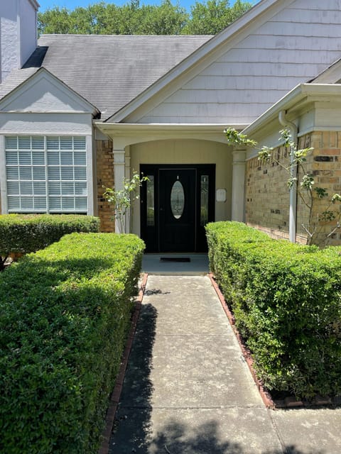 Welcome to Sunrose Cottage!