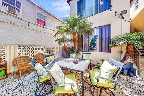 Great patio, with a BBQ,  to enjoy our great CA weather!