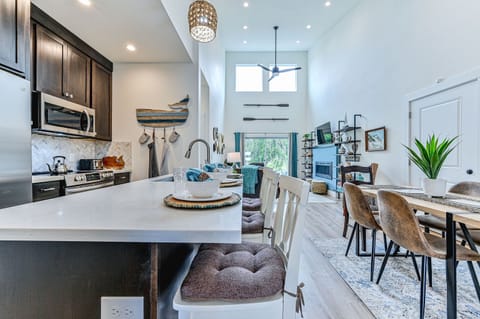 Shorely Blessed boasts soaring 22ft ceilings with windows that look out on the Grand Canal