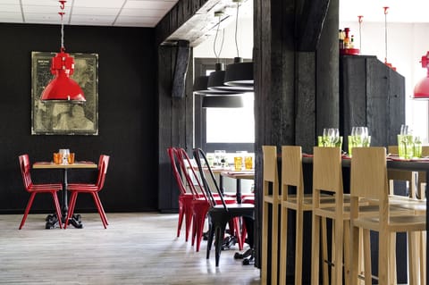 Daily buffet breakfast (EUR 13.90 per person)