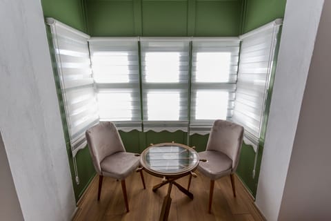 Traditional Room | Free WiFi