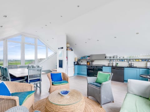 Cottage | Living area | DVD player