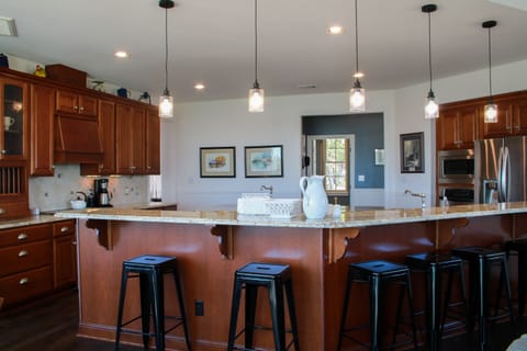 Kitchen and bar seating