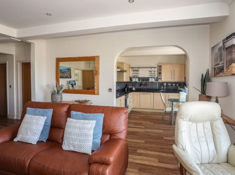 Cottage | Living area | DVD player