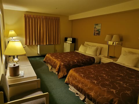 Deluxe Room | Desk, laptop workspace, free WiFi, bed sheets
