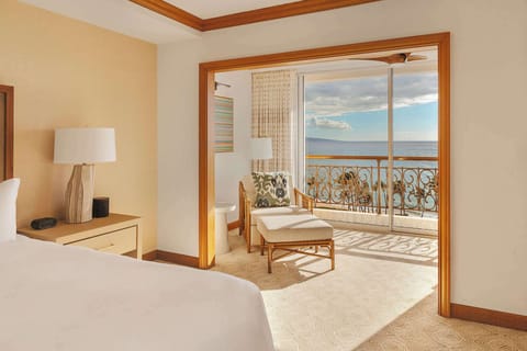 Suite, 1 King Bed, Kitchenette (Napua Komohana Suite) | View from room