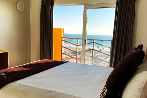 Superior Room, Ocean View | Individually decorated, bed sheets