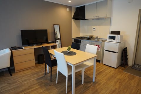 Deluxe Twin Room (check-in is not available after 11PM) | Private kitchenette | Fridge, microwave, electric kettle, griddle