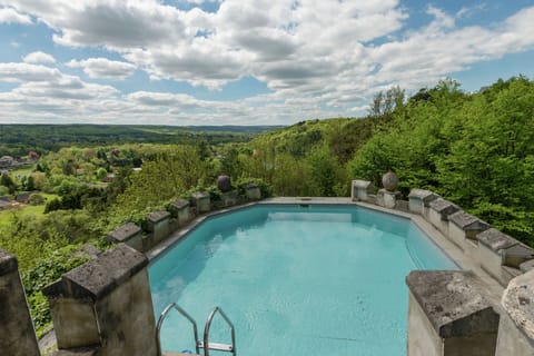 Holiday Home Swimming Pool