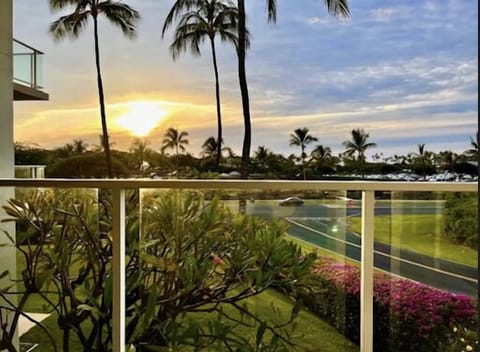 Sunset Vistas From Lanai