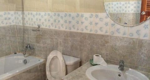 Free toiletries, towels