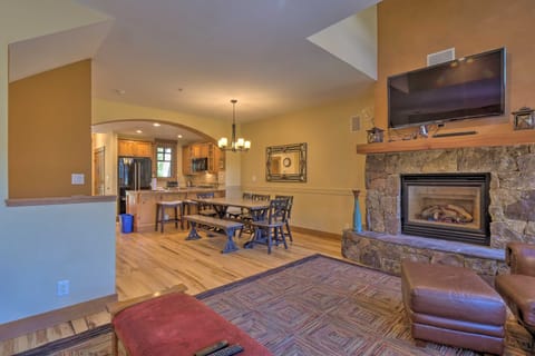 Indoors, Living Room, Furniture, Fireplace, Flooring