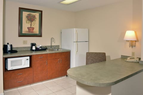 Suite, 1 King Bed, Accessible (Roll-In Shower) | Private kitchen