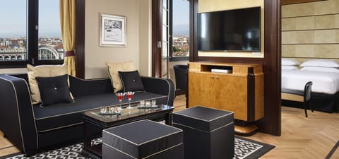 Suite, City View | Hypo-allergenic bedding, minibar, in-room safe, desk