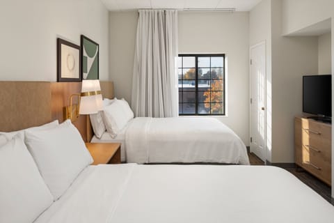 Suite, 1 Bedroom, Kitchen | Pillowtop beds, in-room safe, individually decorated