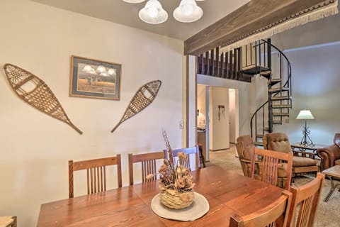 Architecture, Building, Dining Room, Dining Table, Furniture