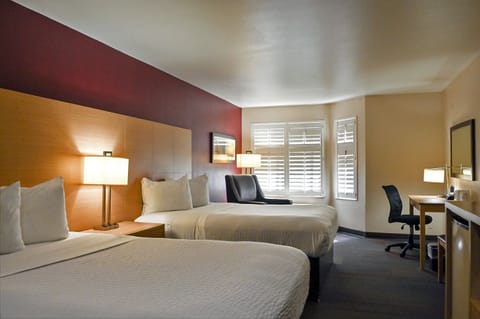 Standard Room, 2 Queen Beds, Non Smoking | Premium bedding, pillowtop beds, in-room safe, desk