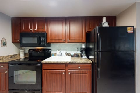 Room (Studio, Deluxe 1 King Bed, Oceanfront) | Private kitchen | Fridge, microwave, coffee/tea maker