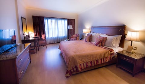 Premier Room with King or Twin Bed | View from room