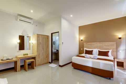 Deluxe Room | Premium bedding, pillowtop beds, minibar, in-room safe
