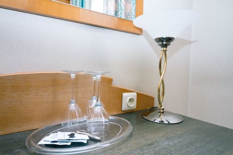 Minibar, in-room safe, desk, laptop workspace