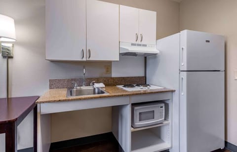 Studio, 1 Queen Bed, Accessible, Non Smoking | Private kitchen | Fridge, microwave, stovetop