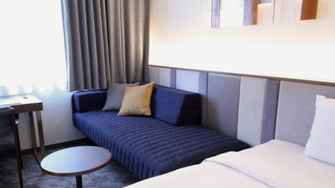 Premium Room, Multiple Beds (High Floor) | In-room safe, desk, laptop workspace, blackout drapes