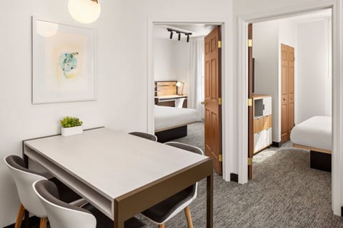 Suite, 2 Bedrooms | Hypo-allergenic bedding, pillowtop beds, in-room safe, desk