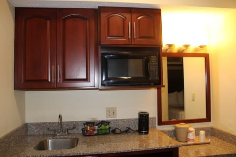 In-room safe, desk, laptop workspace, iron/ironing board